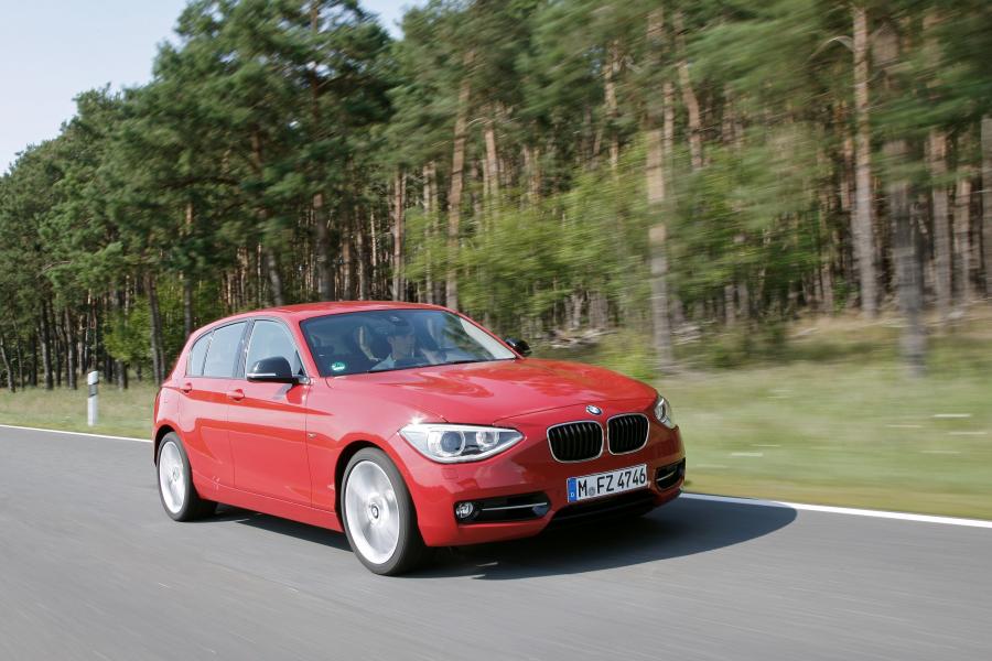  BMW 118i Sport Line 2011 года  (фото 92 из 185)